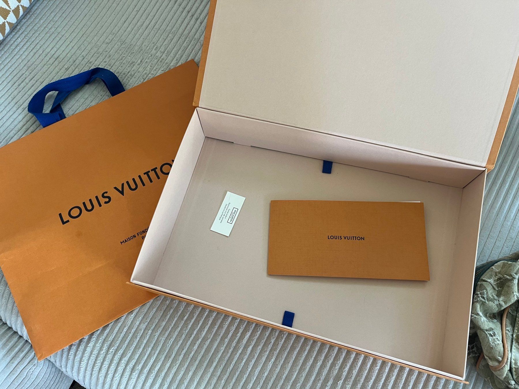 Louis Vuitton Taschen: Louis Vuitton Limited Edition monogram mouflage – Gebraucht aus Zürich von saranoia 2
