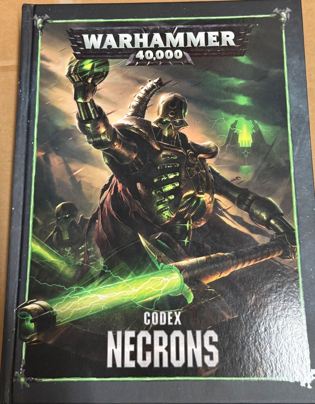 Libri: Warhammer 40.000: 8th Edition Codex - Necrons – Usato da Zürich venduto da MegaYaranaika