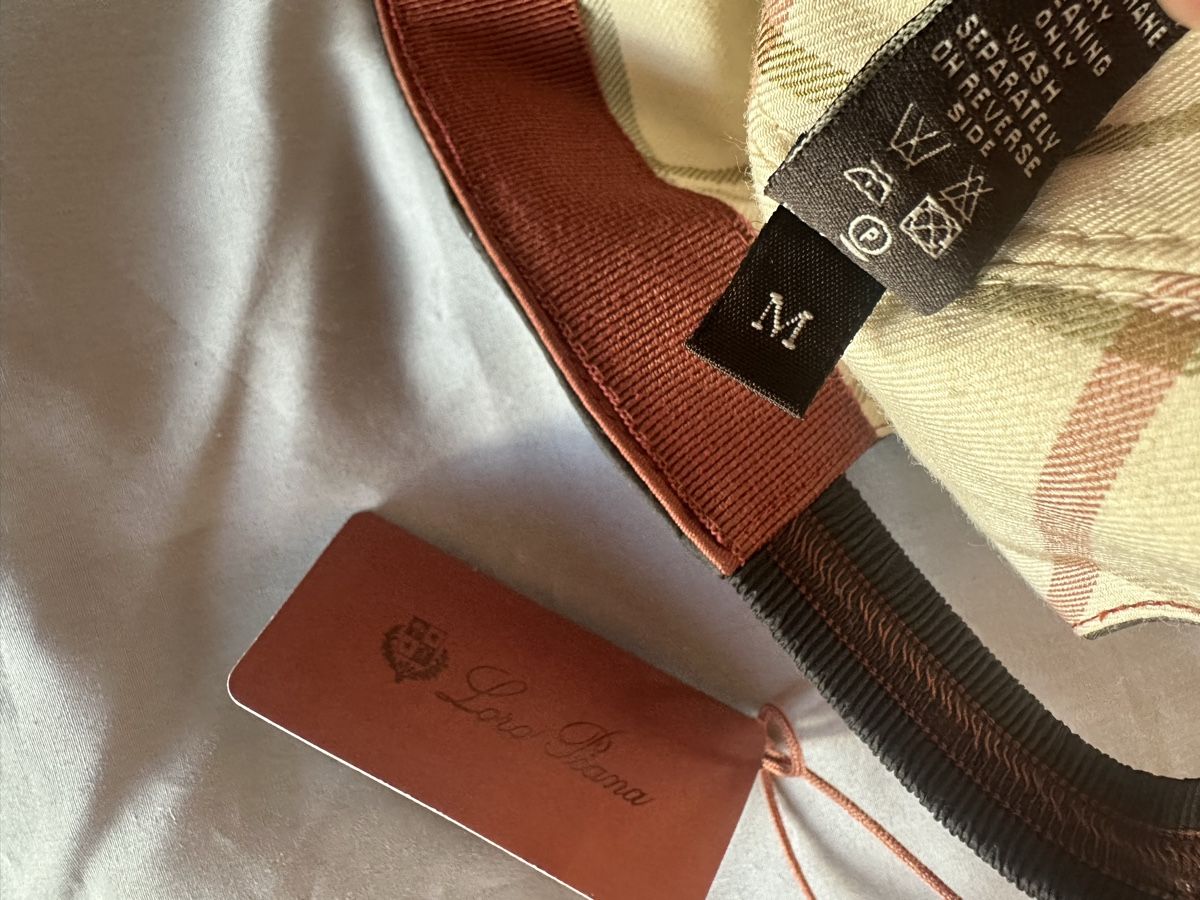 Loro Piana Copricapi, berretti & cappellini: Loro Piana storm system cap M – Usato da Pfäffikon SZ venduto da MarieEdh 2