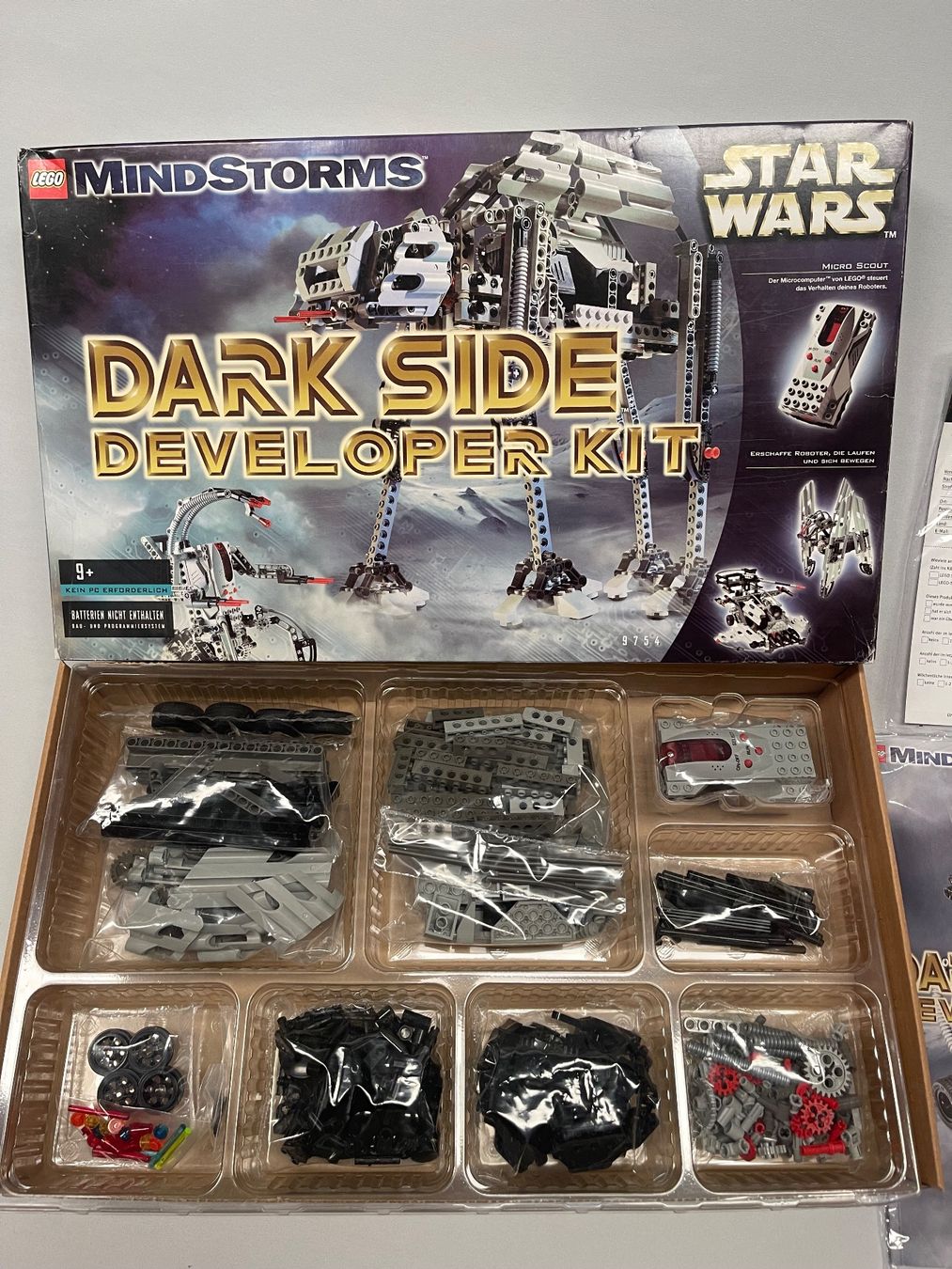 Lego Kit di costruzioni: Lego 9754 Dark Side Developer Kit (Star Wars) mit OVP Sealed – Usato da Villigen venduto da ONITRO81 6