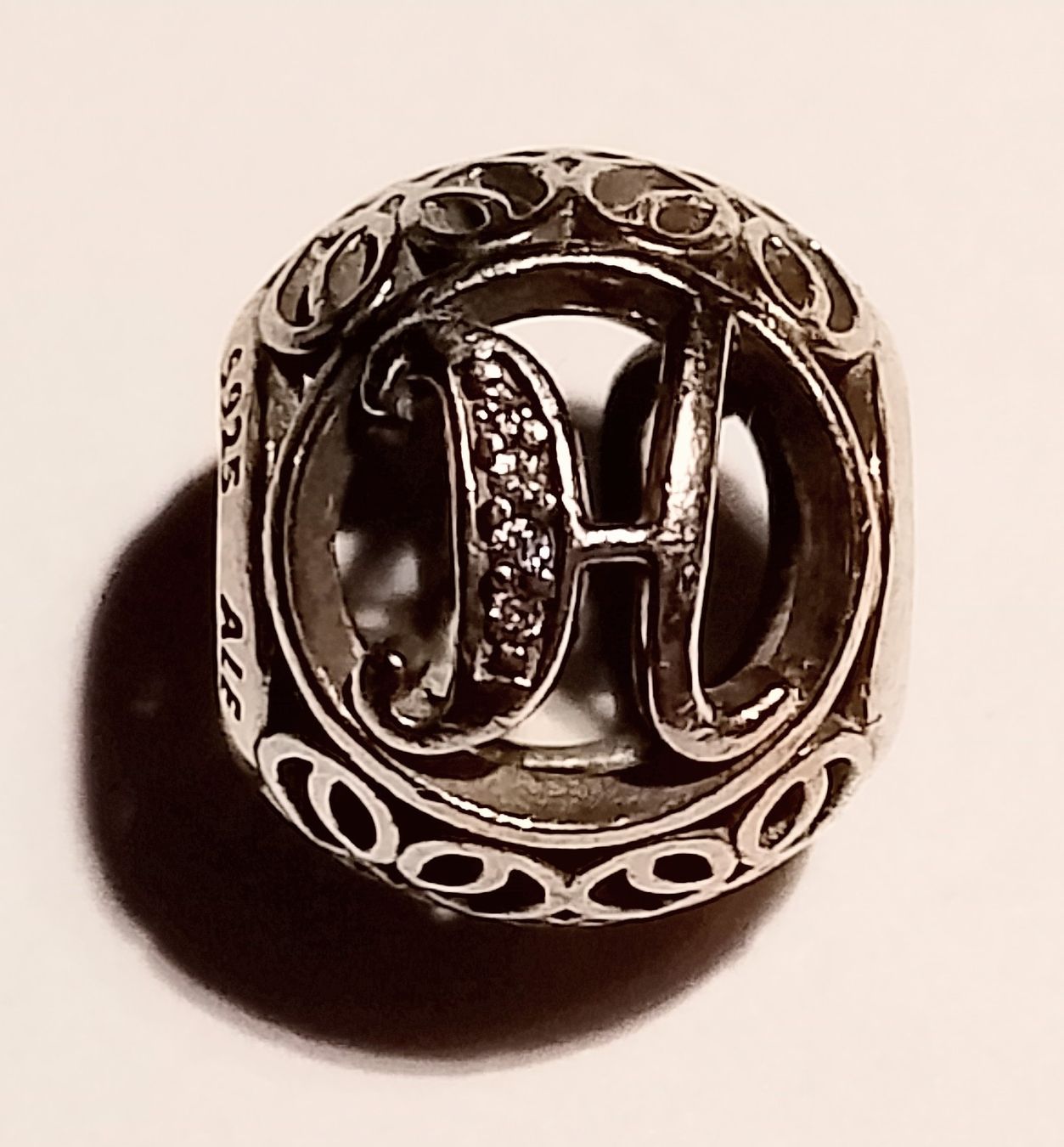 Pandora Ciondoli: Pandora Charm Buchstabe H – Usato da Therwil venduto da col_m6rx