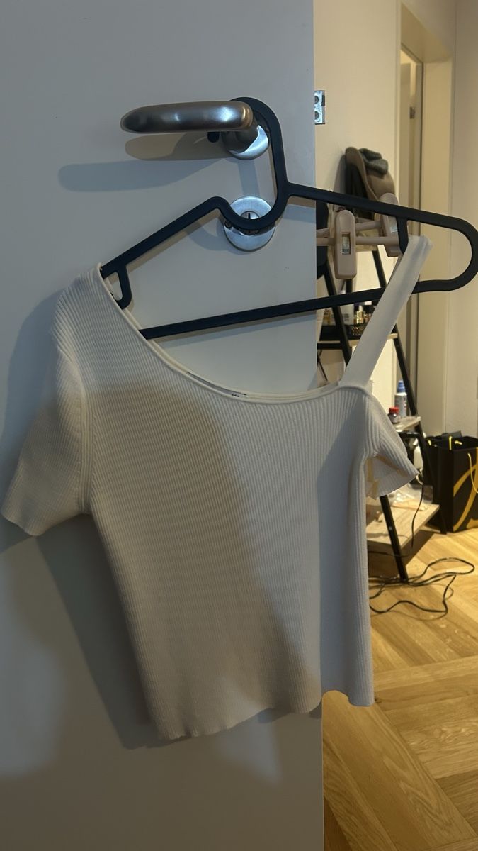 Zara Top: Zara top – Usato da Zürich venduto da gol_zrr2 2