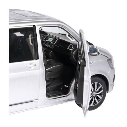 Volkswagen Modellini d'auto: VW T6 MULTIVAN GENERATION SIX SILBER 2015 1:18 NZG – Nuovo e nell'imballaggio originale da Suhr venduto da Moebelsiralfred 2