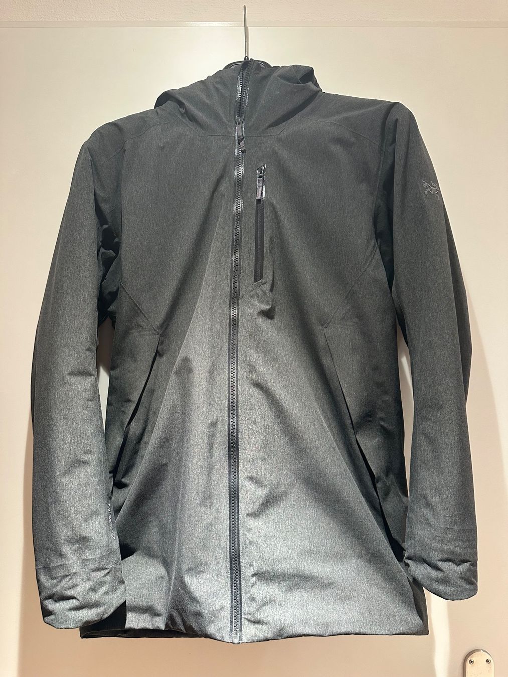 Arcteryx Giacche: ARC'TERYX - Radsten Parka – Usato da Luzern venduto da Linebaker