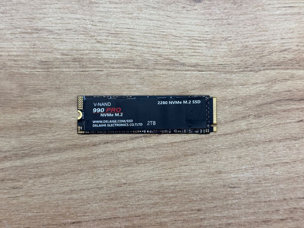 Samsung Harddisks: 2TB Samsung 990 Pro M.2 SSD – Gebraucht aus Bad Zurzach von AlfistaProta