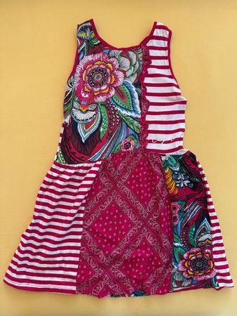 Cooles Kleid von Desigual, Gr. 122/128