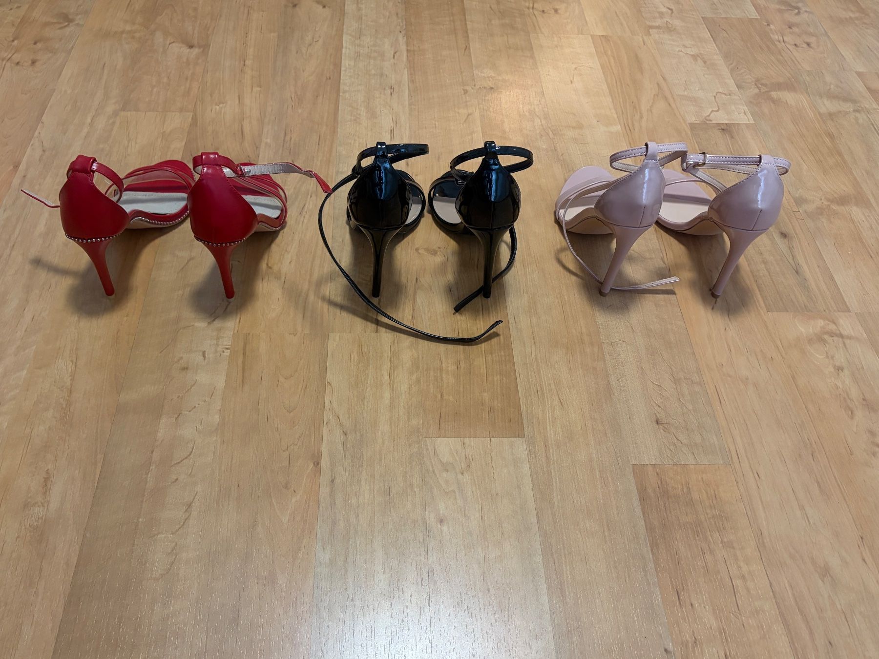 Scarpe da donna: 3er Pack high heels, size 41, new condition – Nuovo (secondo la descrizione) da Cham venduto da Silberstern82 1