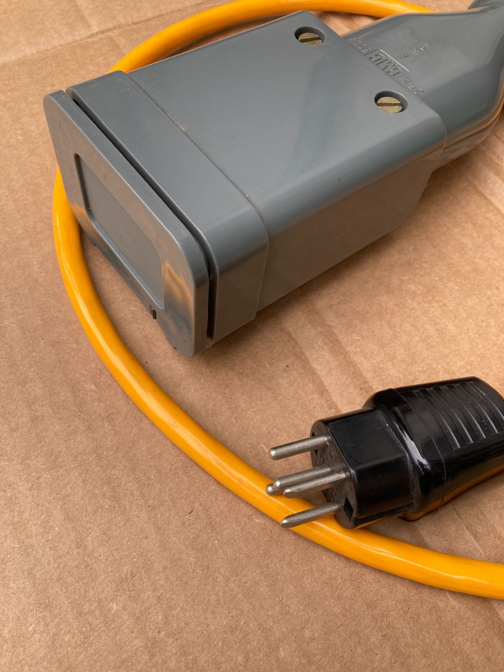 Cavi: Elektrokabel – Usato da Wil SG venduto da Pin05 2