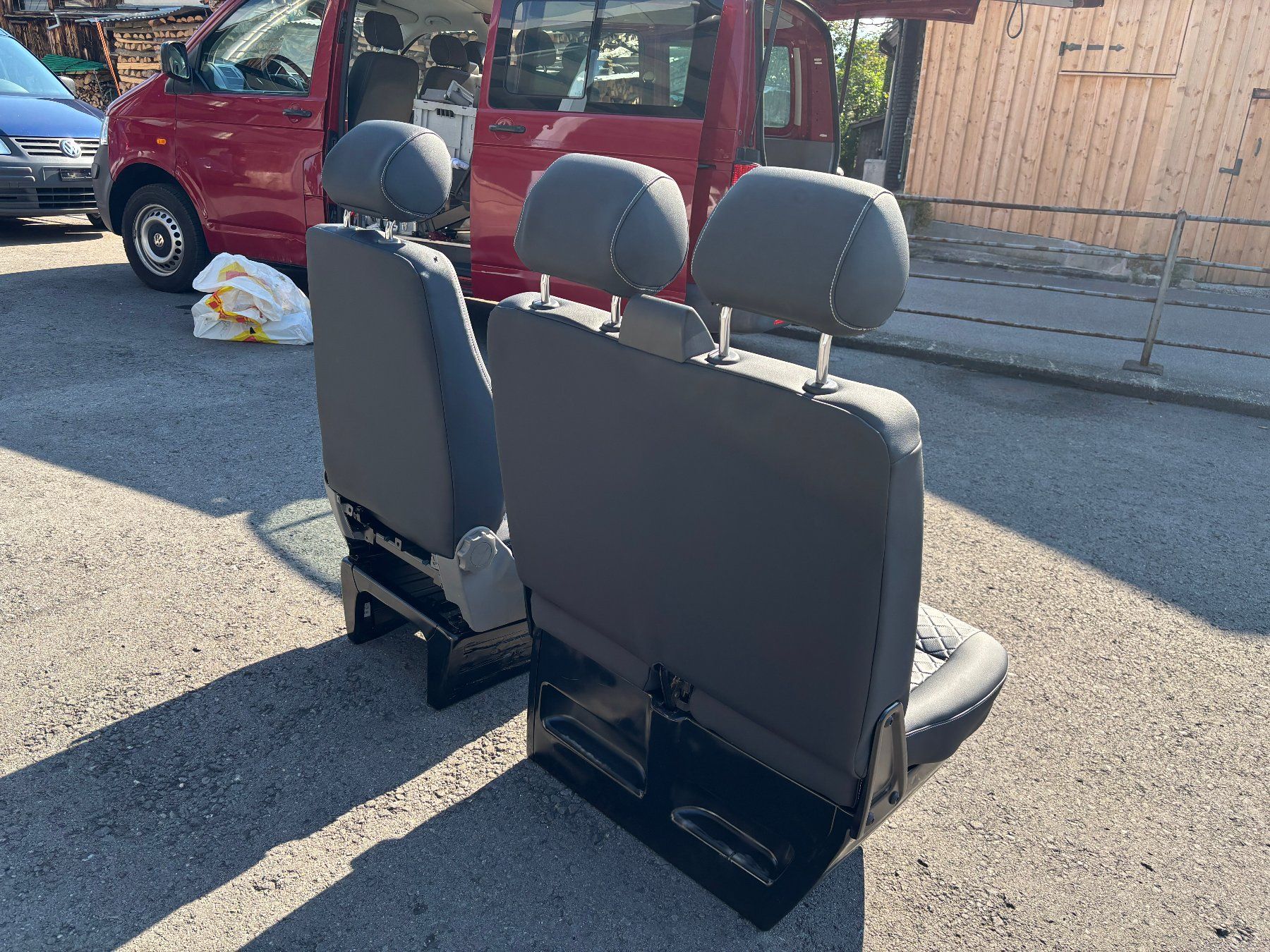 VW Toutes les pièces auto: VW T5/T6 Sitze – D'occasion à Gams par mir_n5kk 3