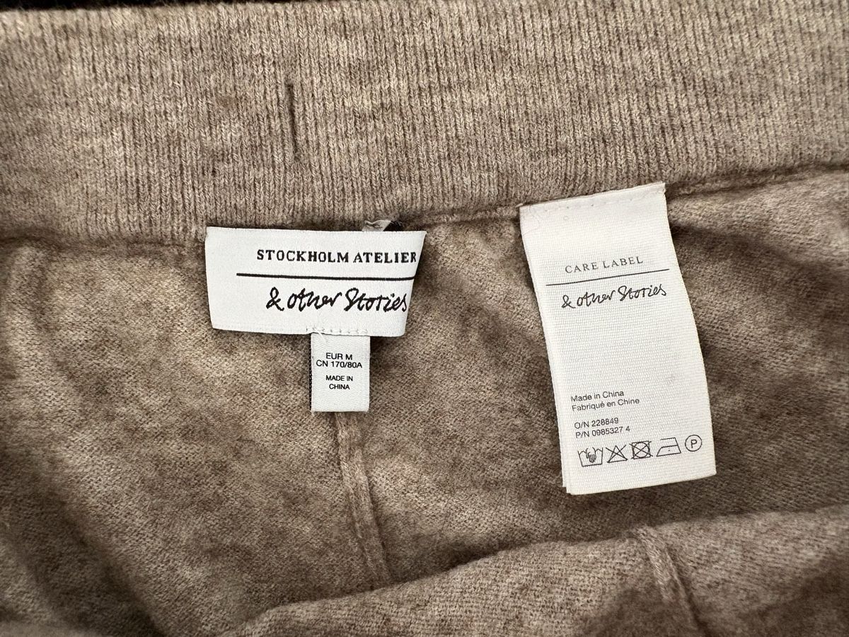 Other Stories Pantaloni: & Other Stories kurze Hose, Gr. M – Usato da Zürich venduto da Rpapad 2