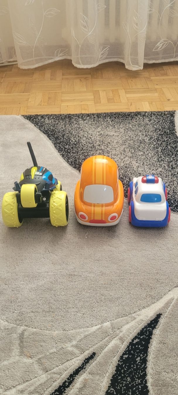 Veicoli per bambini: Lot de jouets de 3 voitures – Nuovo (secondo la descrizione) da Vevey venduto da obi_n8zc 1