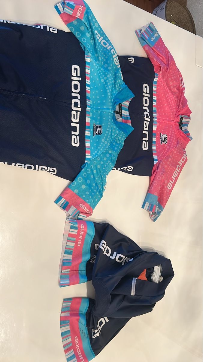 Canottiere & Pantaloni: Giordana Radtrikots & Hose Grösse Small – Usato da Jenins venduto da Pocahontas013
