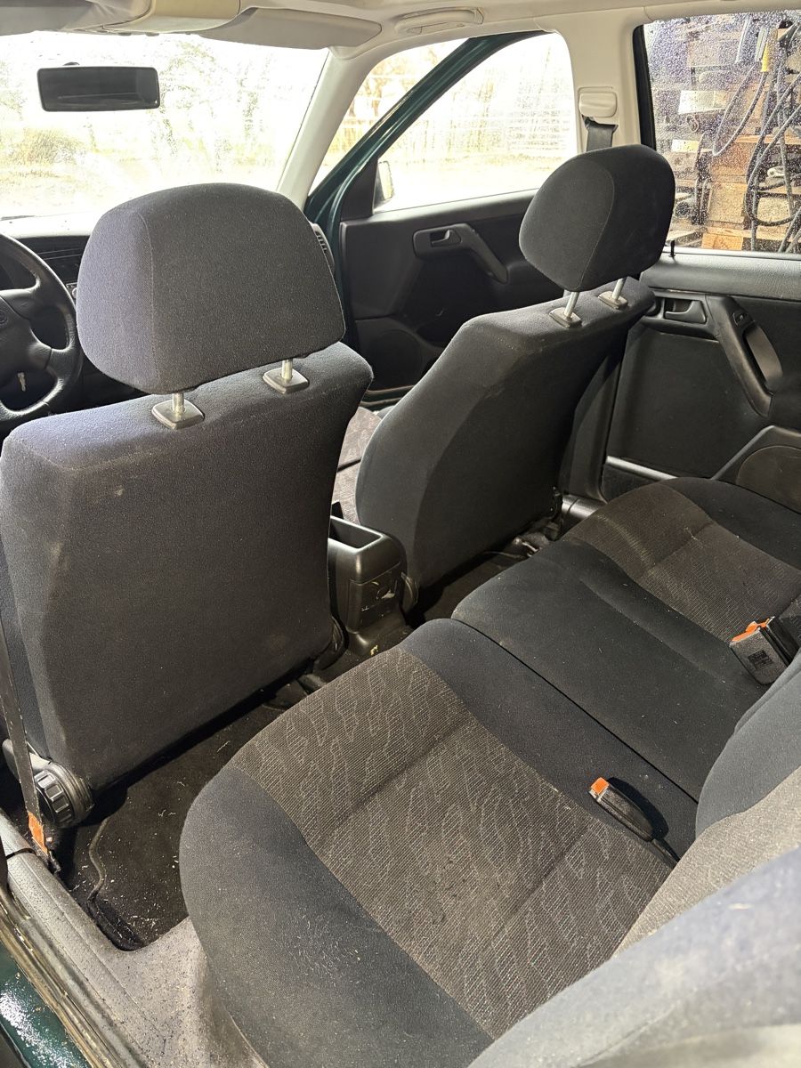 VW Automobili: VW Vento vr6 // Oldtimer – Usato da Frauenkappelen venduto da Flin07022012 3