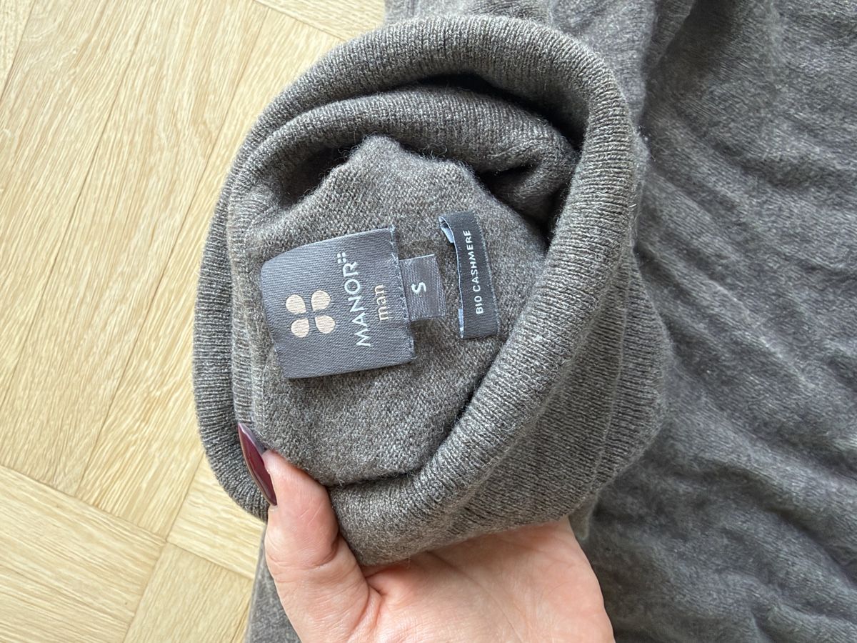 Maglioni & Felpe: Cashmere Rollkragenpullover grau  – Usato da St. Gallen venduto da aenny1234 1