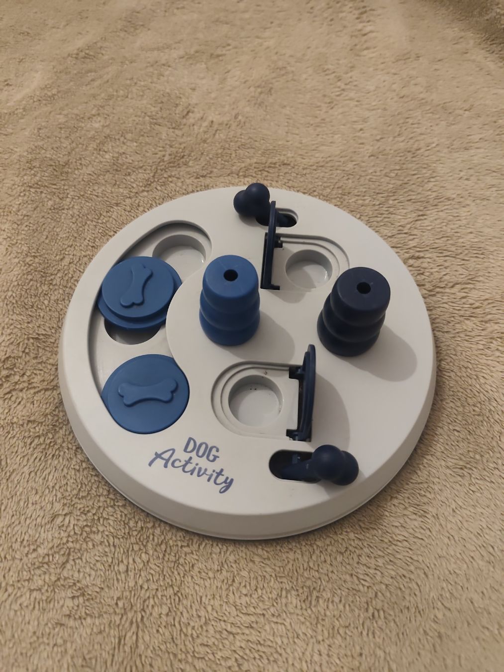 Giocattoli: Hundespielzeug Dog Activity – Usato da Baden venduto da luc_trw8 2