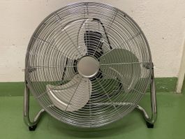 2x Bodenventilator Chrom 45 cm / 90 W – sehr guter Zustand –