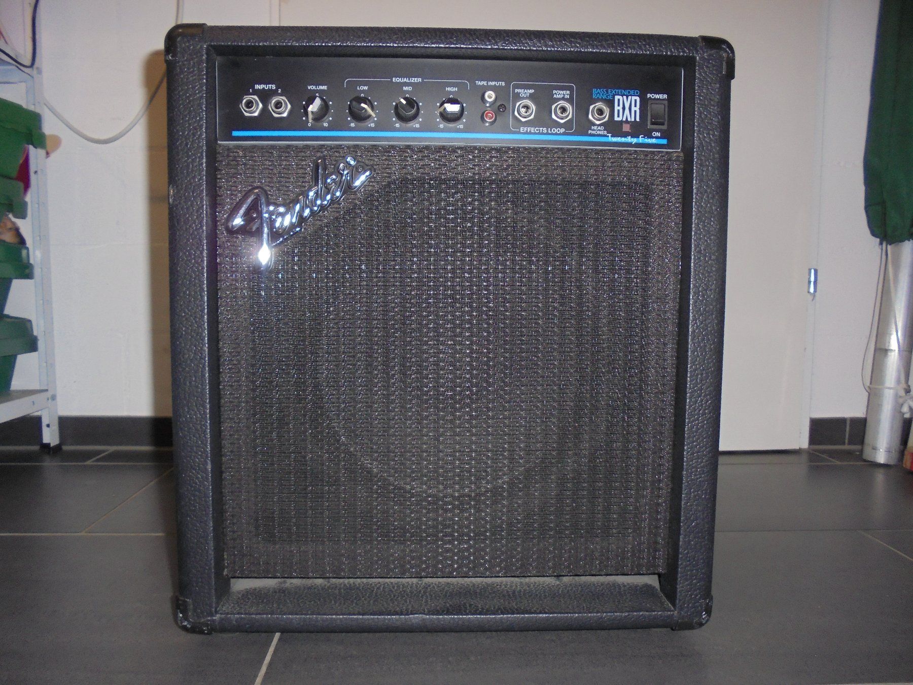 Fender Amplificatori: Fender Gitarrenverstärker 25 W – Usato da Emmenbruecke venduto da Ifs