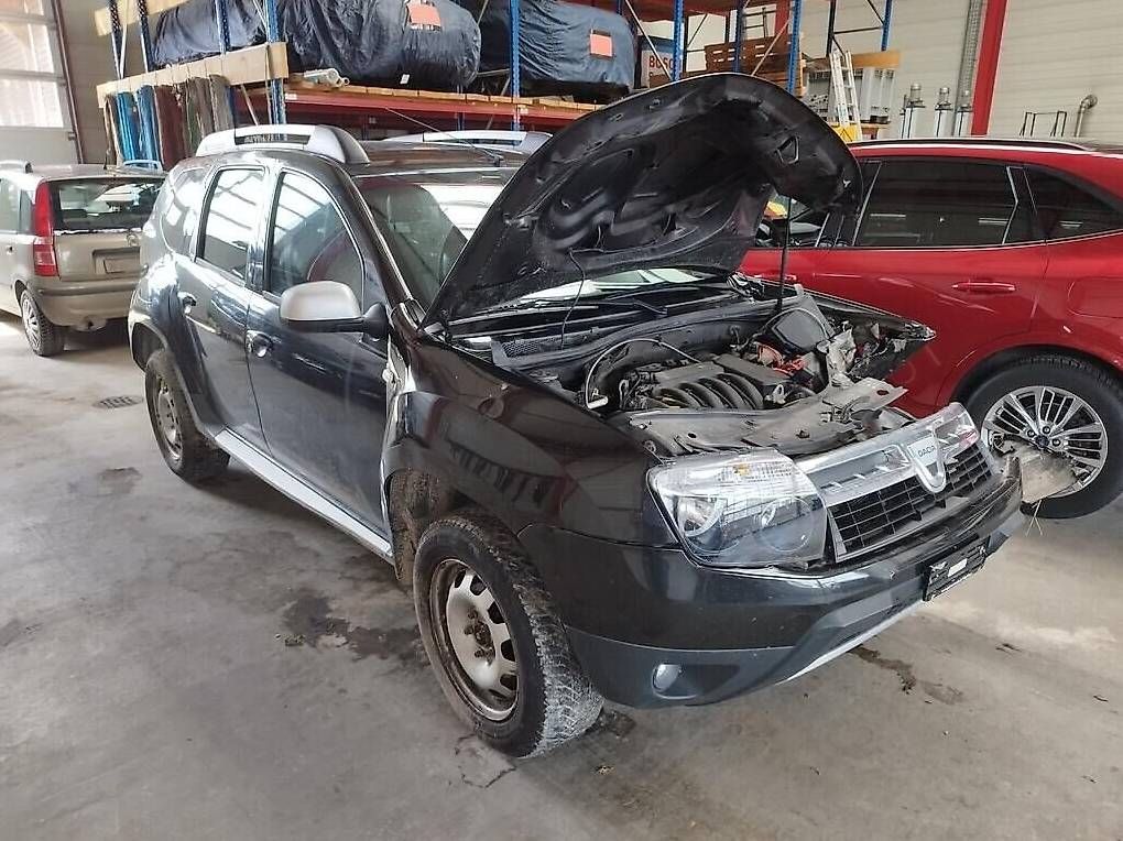 Dacia Autos: Dacia Duster 1.6 4x4 unfall – D'occasion à Affeltrangen par AutoZentrumAG 1