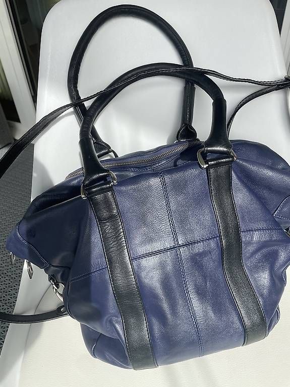 Taschen für Damen:  Bruno Banani Lederhandtasche – Gebraucht aus Bern von bas_7lfk 1
