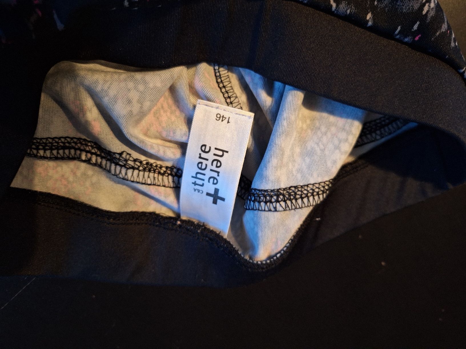 C&A Calze & Collant: Schicke Mädchen Leggings, Gr. 146 – Usato da Wilen b. Wollerau venduto da kaffirank 2