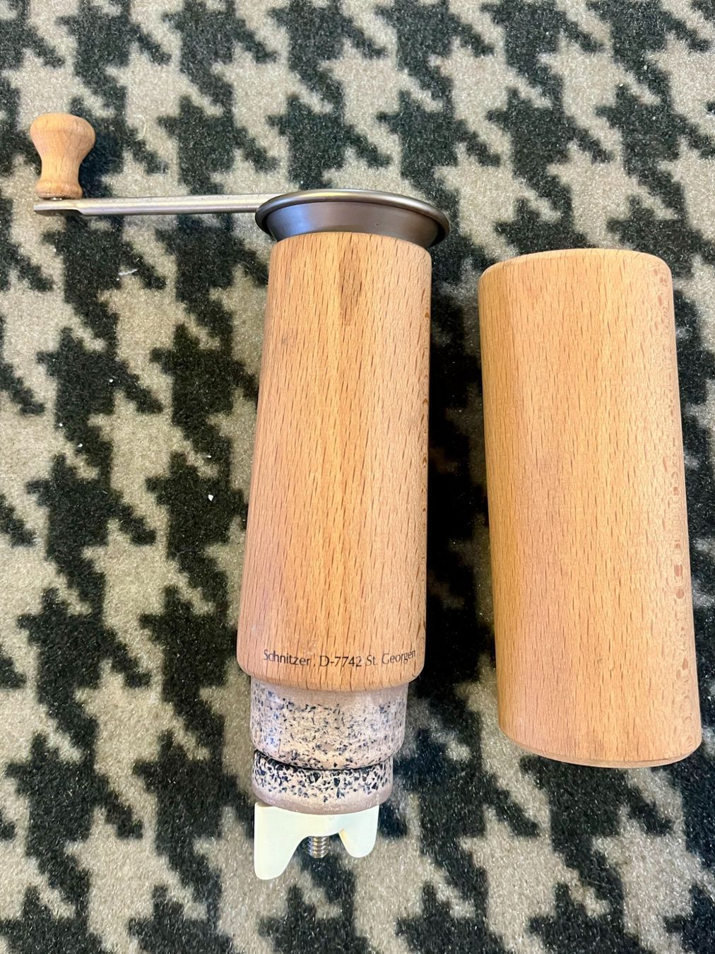 Küchengeräte: Schnitzer Kaffeemühle Handmühle Holz – Gebraucht aus Zürich von Dmbz 2