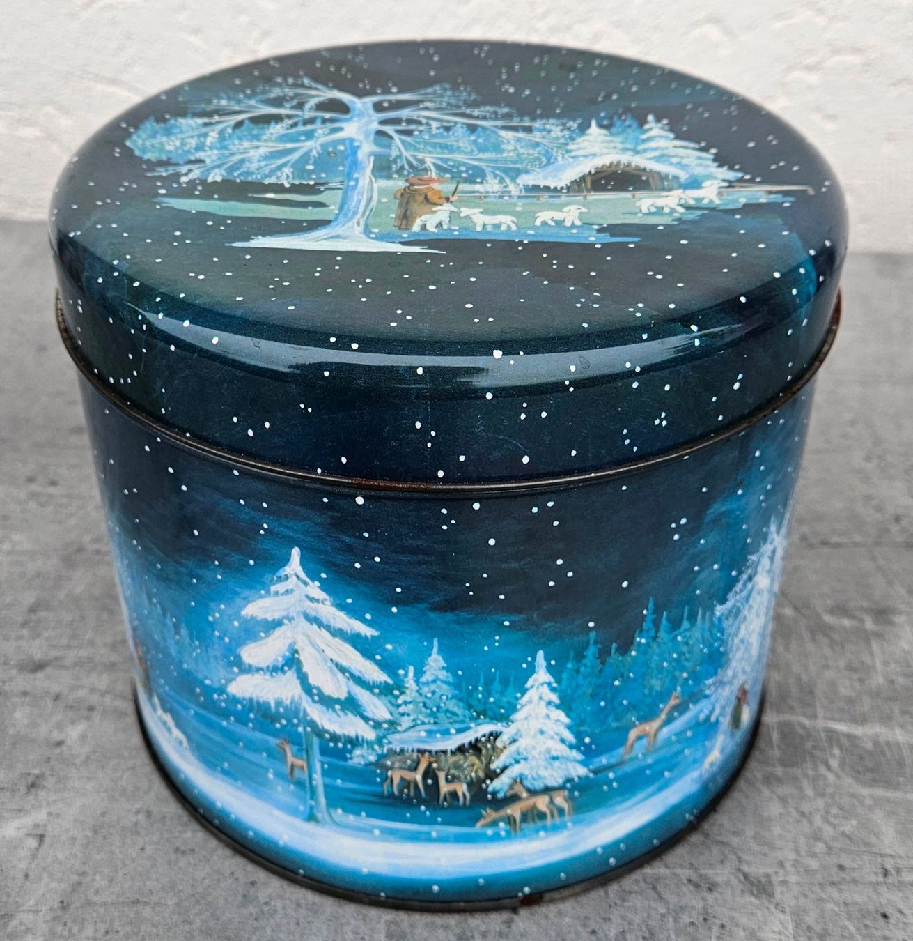 Contenitori & Simili: Grosse Keksdose mit winterlichem Motiv – Usato da Gerzensee venduto da Kaktusblumen