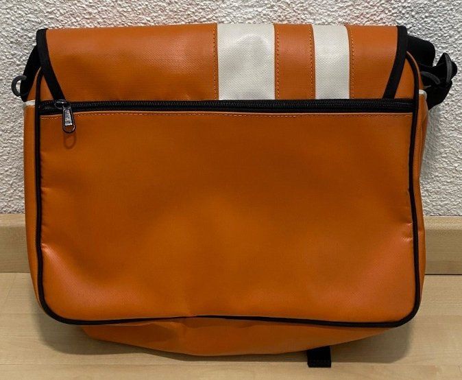 Vaude Sacs femmes: VAUDE Umhängetasche orange/weiss – Neuf (Voir description) à Stein am Rhein par Rhyviera 1