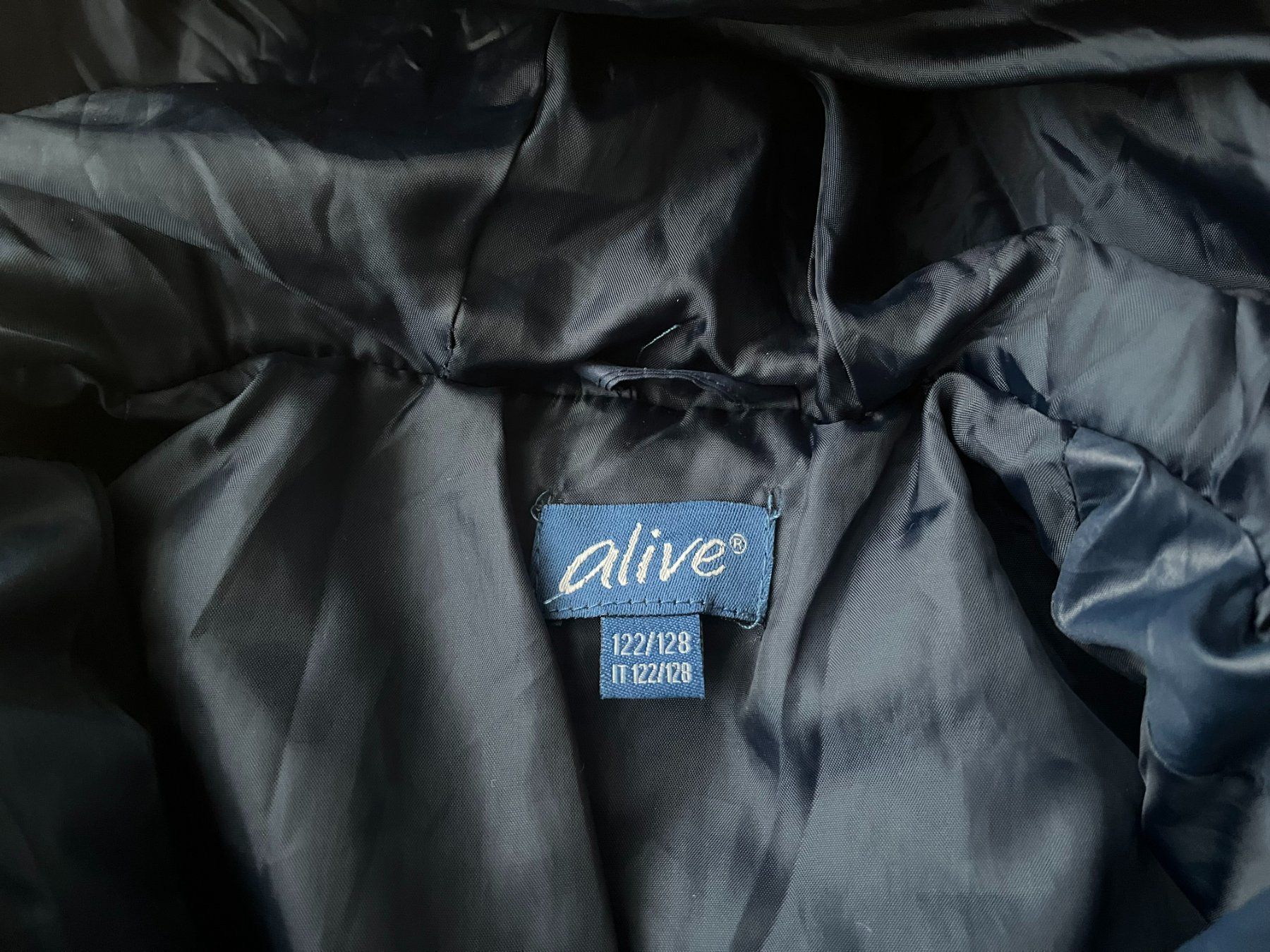 Giacche & Cappotti: Dickere Steppjacke – Usato da Muttenz venduto da Juvenile33 5