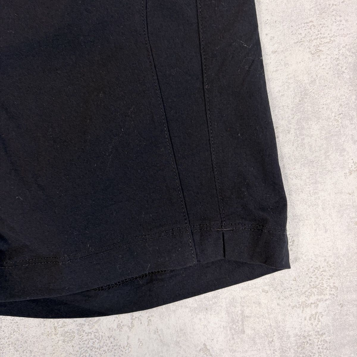 Columbia Hosen: Short Columbia noir - taille XS  – Neu (gemäss Beschreibung) aus Neuchâtel von aliceguins 1