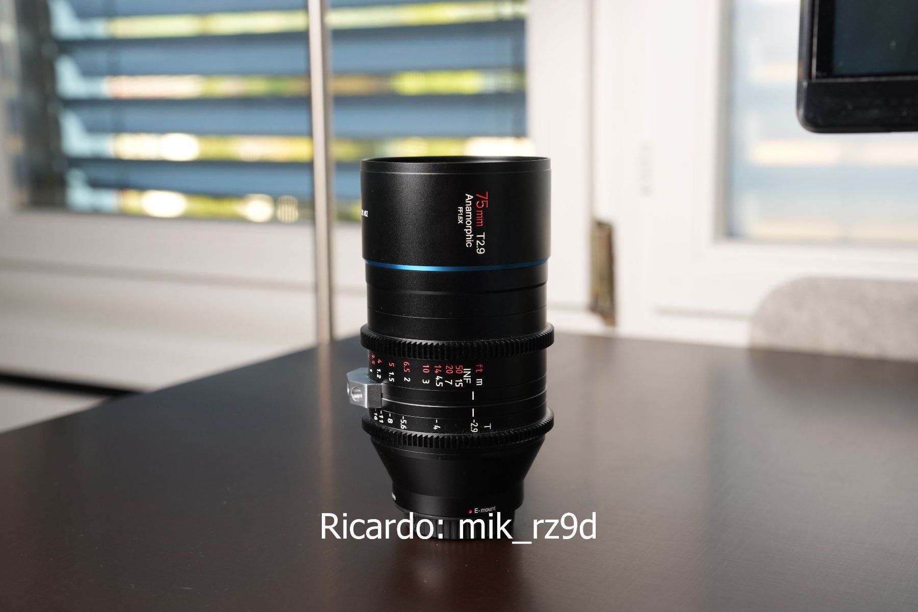 Sirui Objectifs: Sirui Venus 75mm T2.9 1.6x Vollformat Anamorphic Sony E – D'occasion à Gossau SG par mik_rz9d 1
