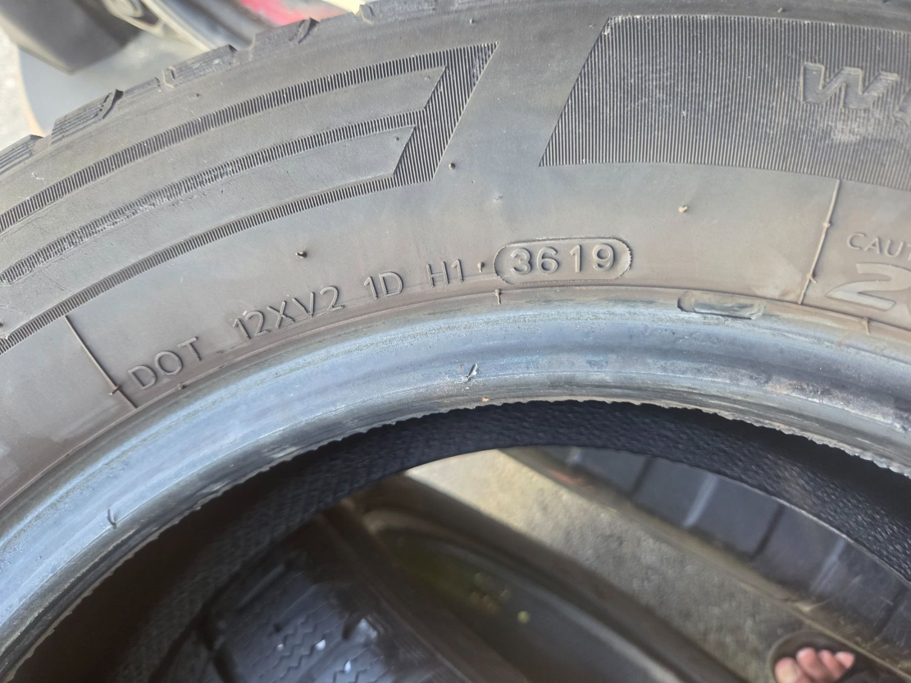 Pneus & Kompletträder: 205 / 65 R 16 C – Gebraucht aus Fischbach-Göslikon von Emanuel.Bardhi 2