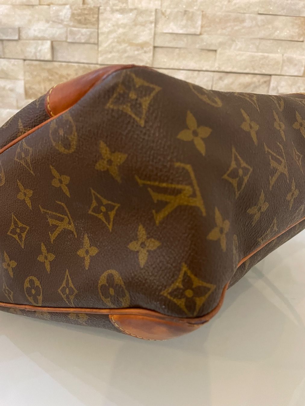 Louis Vuitton Borse: Louis Vuitton Umhängetasche - Nr. 609 – Usato da Hittnau venduto da LuxAndMore 6