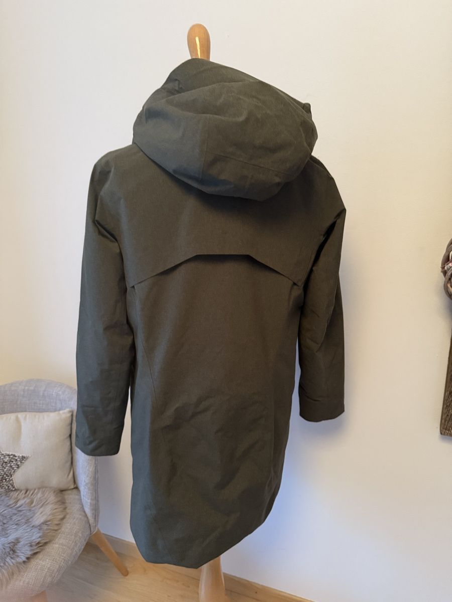 Giacche: Arcteryx winterjacke – Usato da visp venduto da Kmemo1 1