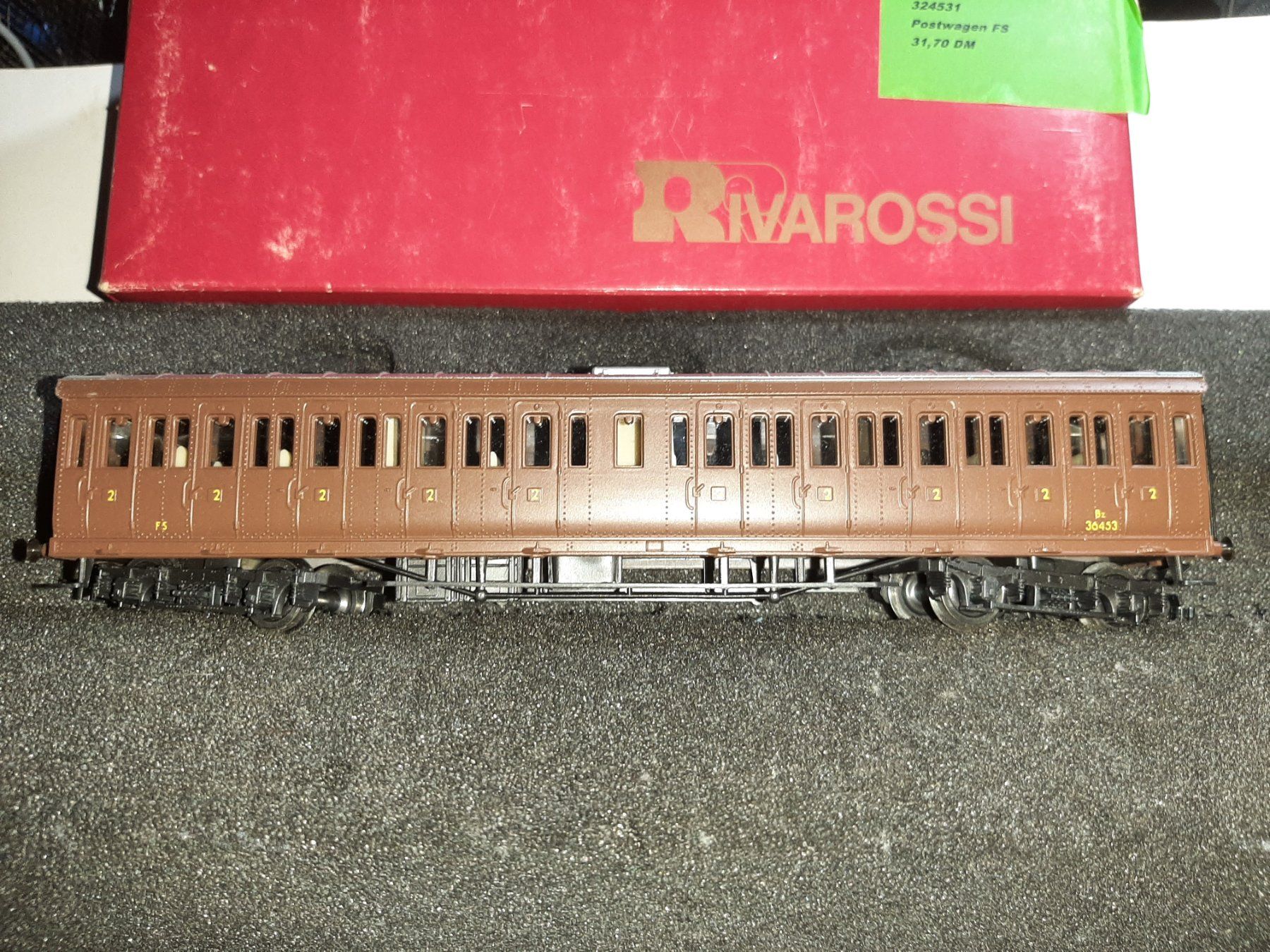Rivarossi Modelleisenbahnen: RIVAROSSI – Gebraucht aus Avully von RIVALIS
