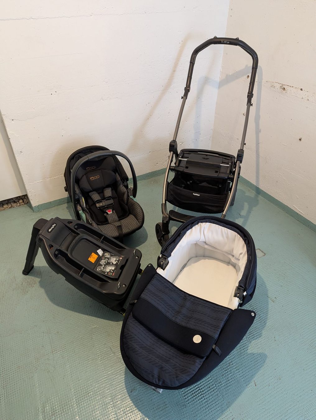 Peg Perego Kinderwagen: peg Perego châssis book 51 – Gebraucht aus Epalinges von emi_hw25 3