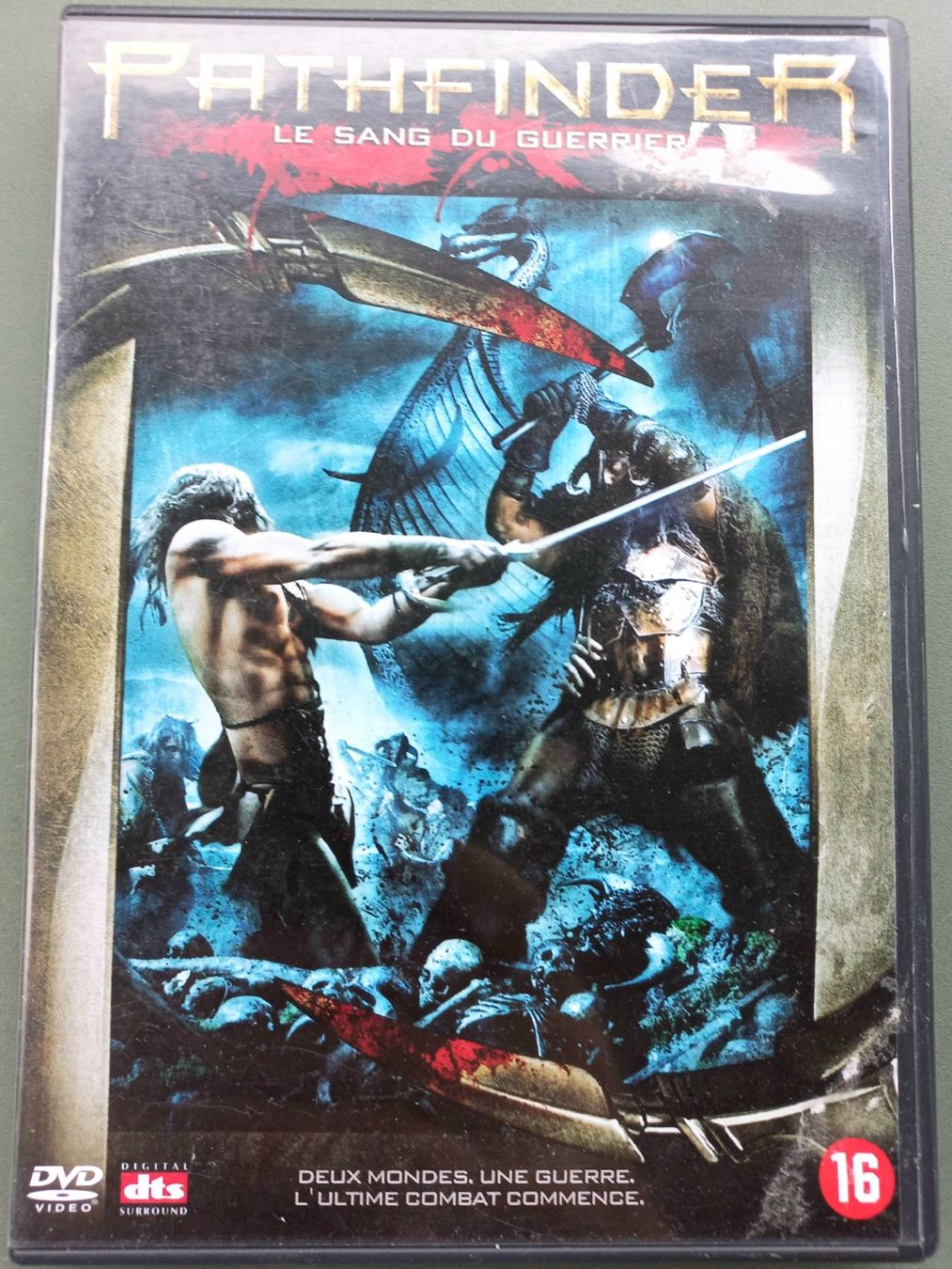 Tutti i DVDs: DVD F/E - Pathfinder - Le sang du guerrier – Usato da Niederuzwil venduto da lubimaja