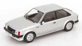OPEl KADETT D GTE SILBER/MATTSCHWARZ 1:18 MCG