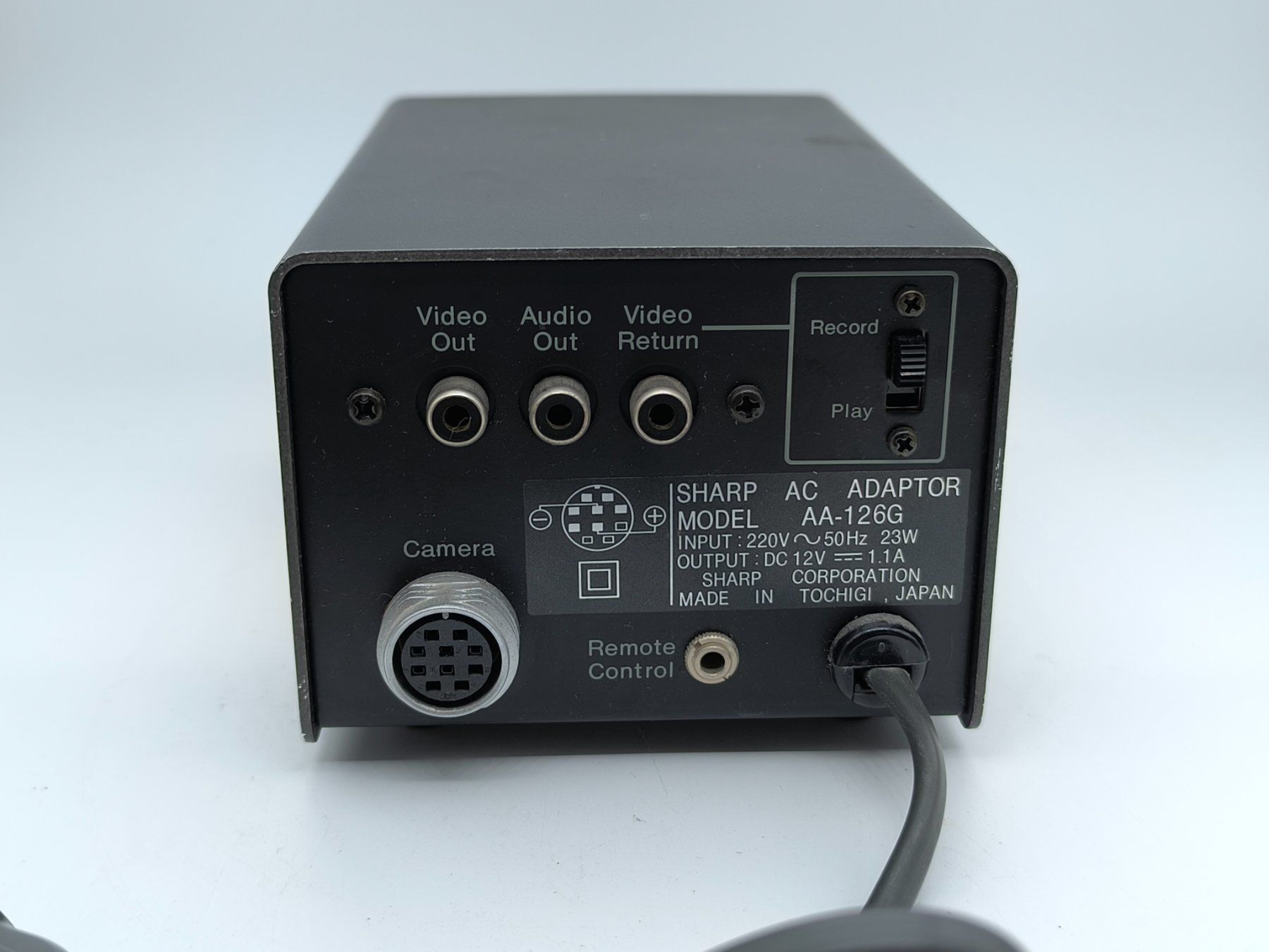 Alimentazione elettrica: Sharp Camera AC Adaptor AA-126G Netzteil Vintage – Usato da Rüti ZH venduto da Restwert_Rueti_ZH 2