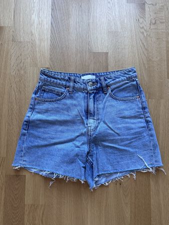H&M Jeans Shorts, Grösse 34, Top Zustand für den Sommer!