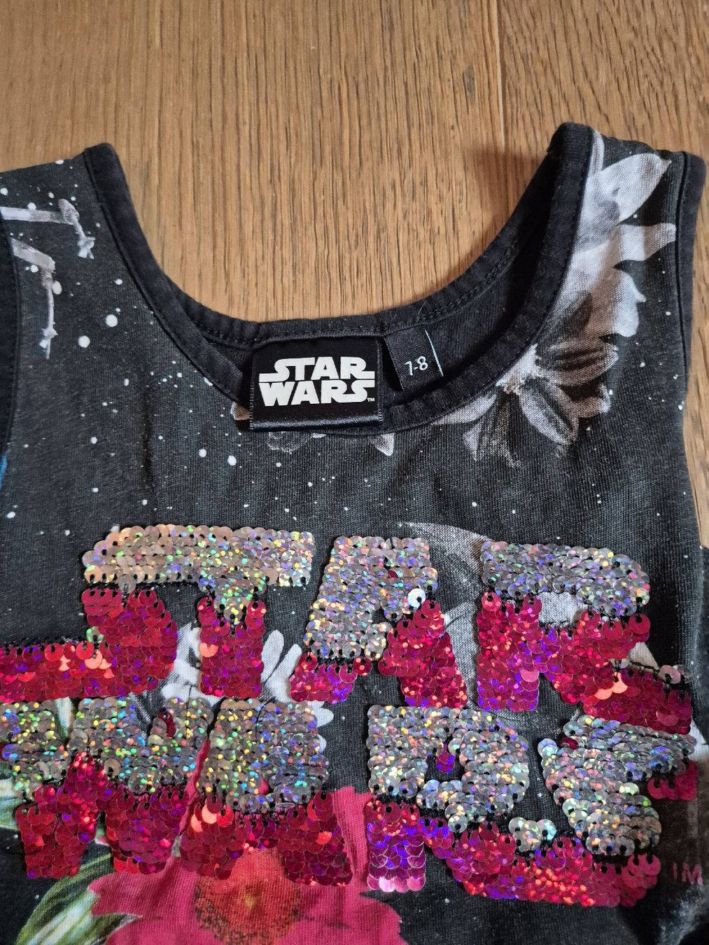 Desigual Vestiti & Gonne: desigual x star wars maedchen kleid Gr.7-8j – Usato da Ostermundigen venduto da Louhdezd 1