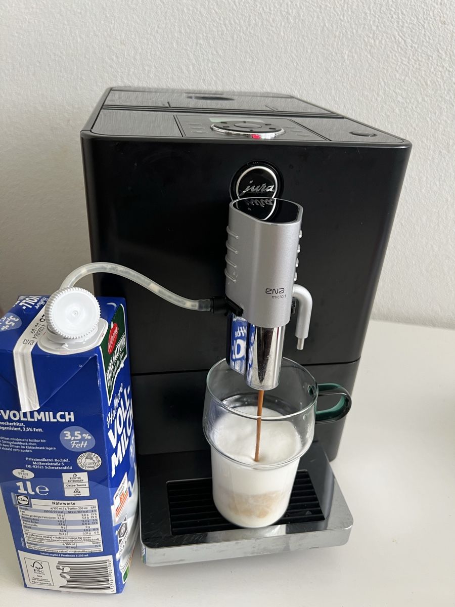 Jura Macchine per caffè & Macchine per espresso: Jura ena Micro 8 – Usato da Oberentfelden venduto da asg_2cdd