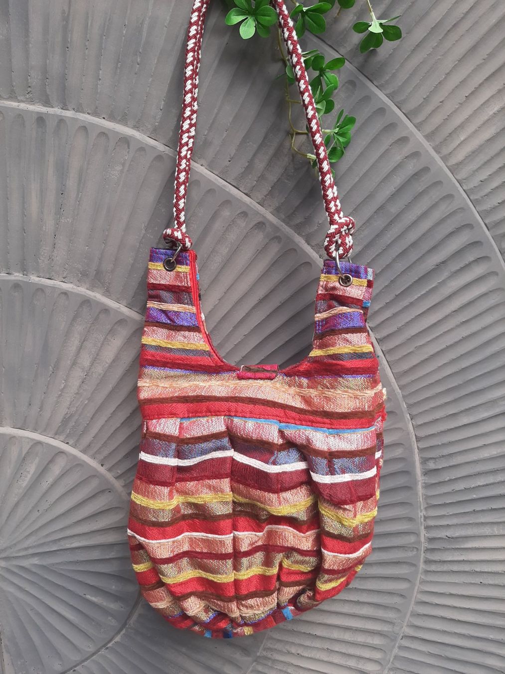 Borse: Schöne bunte Tasche aus Stoff – Usato da Bern venduto da Preloved_NILE_4.Sale 7