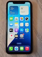 Apple iPhone 11, 128 GB Schwarz,  voll funktionsfähig