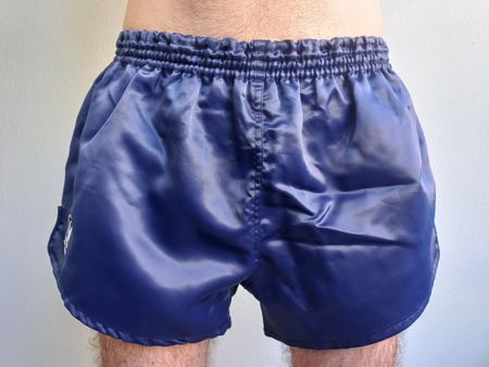 1980er vintage Shorts Uhlsport Polyester Satin Glanzshorts