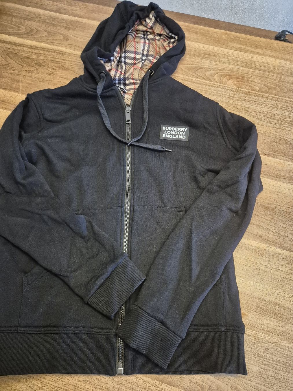 Burberry Maglioni & Felpe: Burberry Hoodie  – Usato da Weesen venduto da sch_cs6t