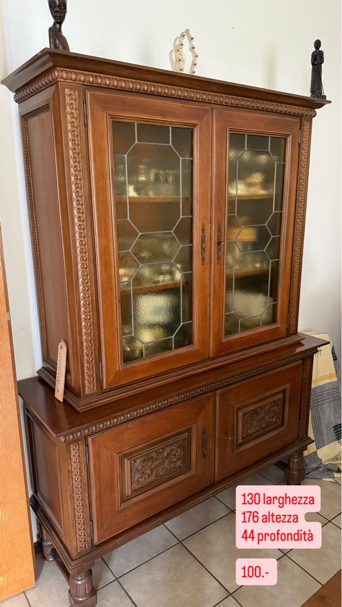 Vetrine: Mobile vetrina antiquariato – Usato da S. Antonino venduto da gaia.pedr