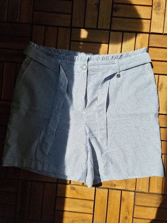 Highwaist Shorts von C&A in Grösse 42