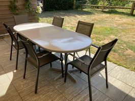Gartentisch