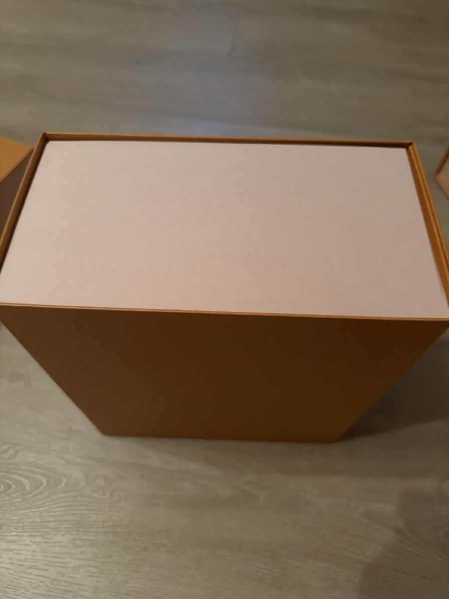 Sonstige Dekorationen & Accessoires: Louis Vuitton Box orange gute Verfassung – Gebraucht aus Kaiseraugst von mor_9jxc 2
