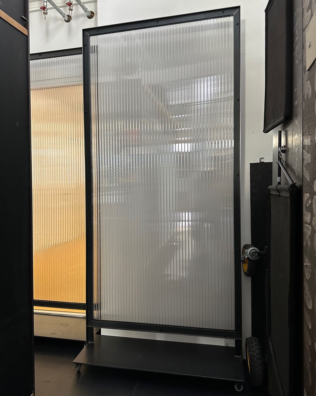 Paraventi: Raumtrenner, Trennwand, Industriedesign – Usato da Uetendorf venduto da grisurf 8